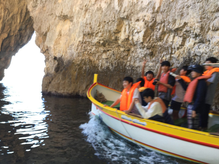 0f7939acb2144f14a16deea37626302d